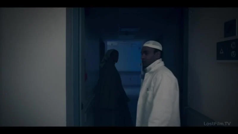 Кадры из сериала Рассказ служанки (2017)